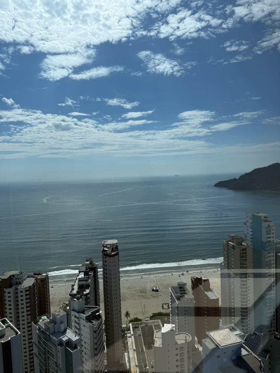 Apartamento de 4 quartos com 4 suítes e 171 m² em Bal. Camboriú