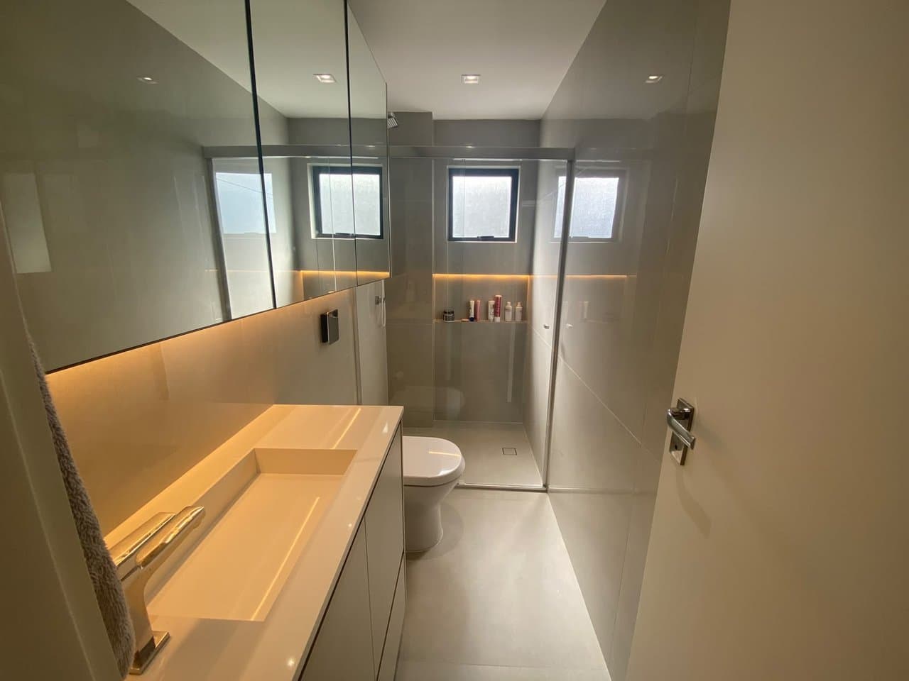 Apartamento de 3 quartos com 2 suítes e 107 m² em Bal. Camboriú