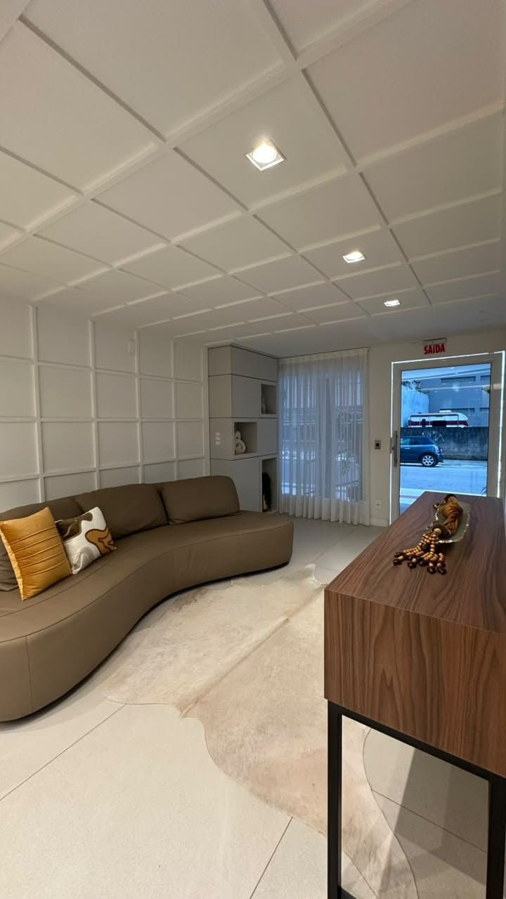 Apartamento de 3 quartos com 1 suíte e 111 m² em Bal. Camboriú