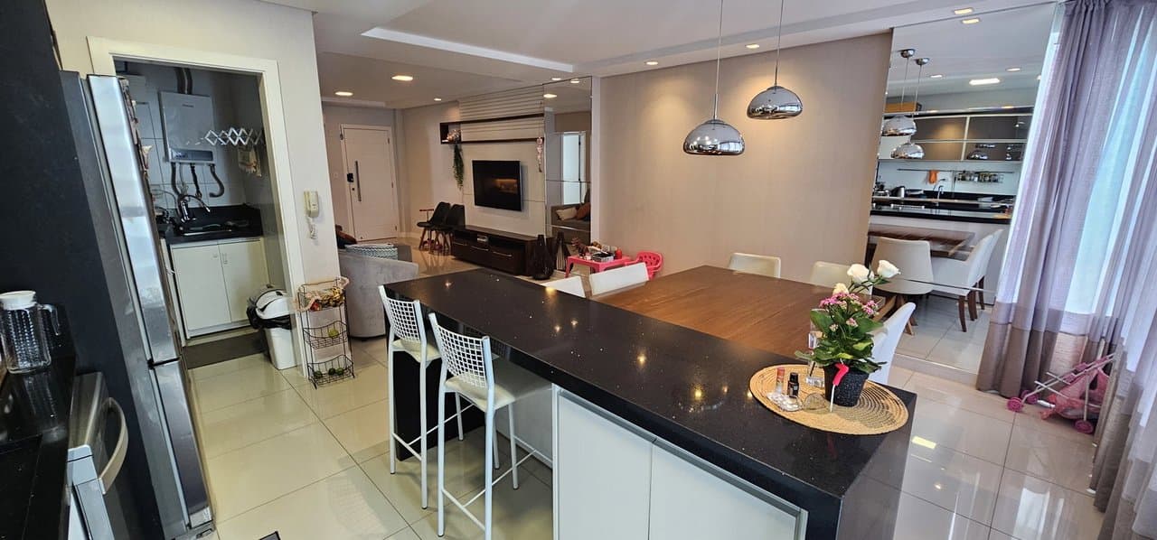 Apartamento de 3 quartos com 1 suíte e 107 m² em Bal. Camboriú