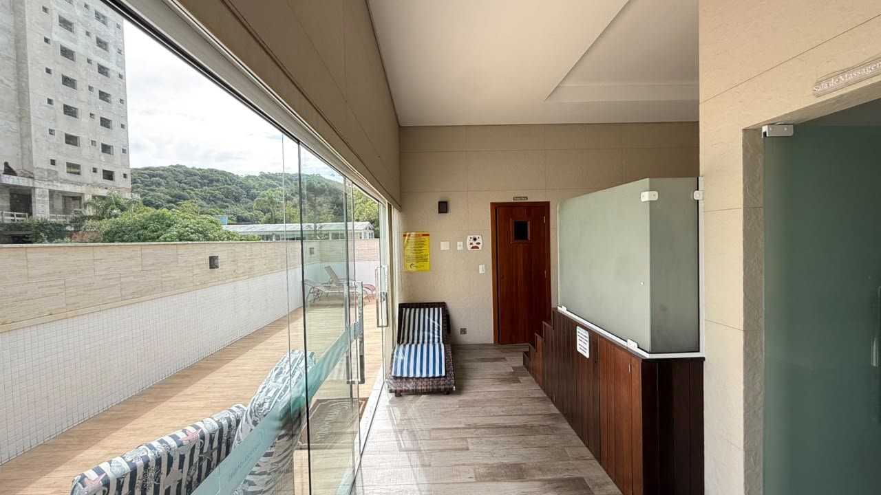 Apartamento de 3 quartos com 3 suítes e 137 m² em Bal. Camboriú
