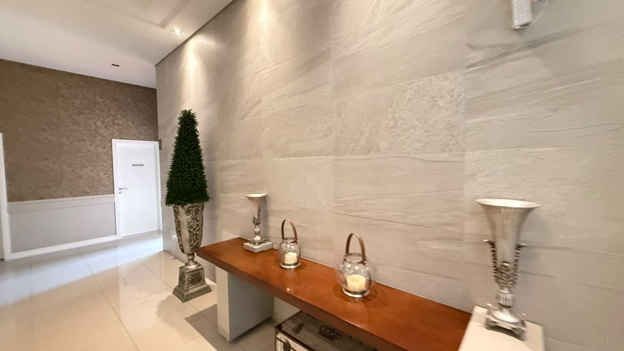 Apartamento de 3 quartos com 3 suítes e 137 m² em Bal. Camboriú