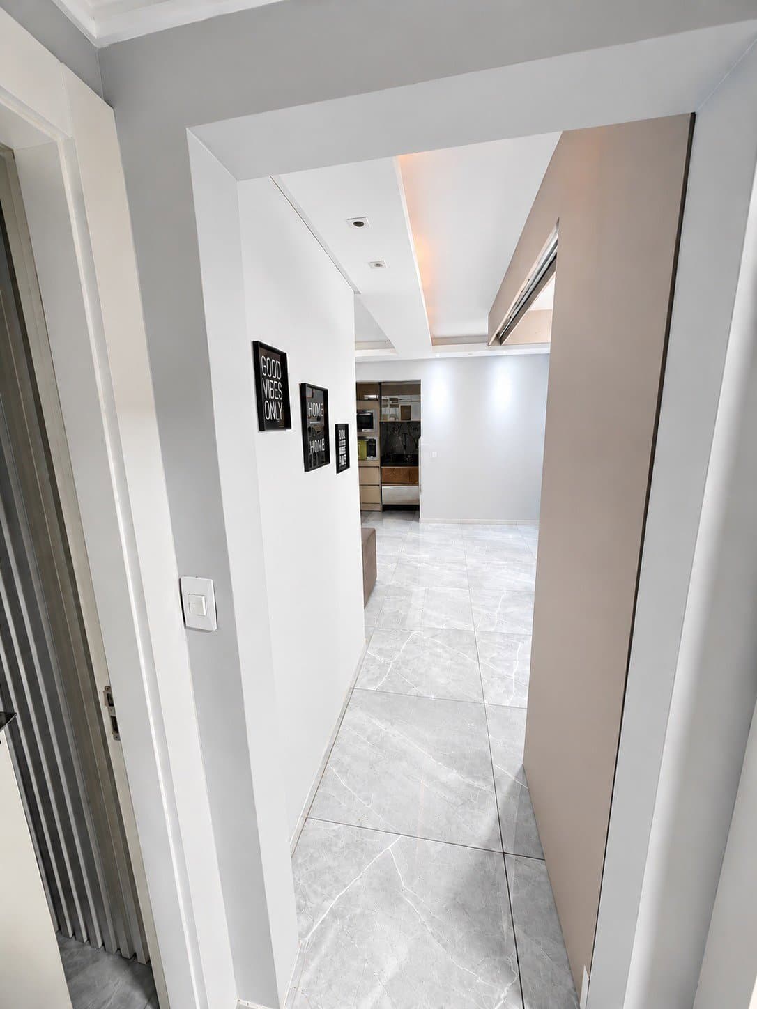 Apartamento de 2 quartos com 1 suíte e 84 m² em Bal. Camboriú