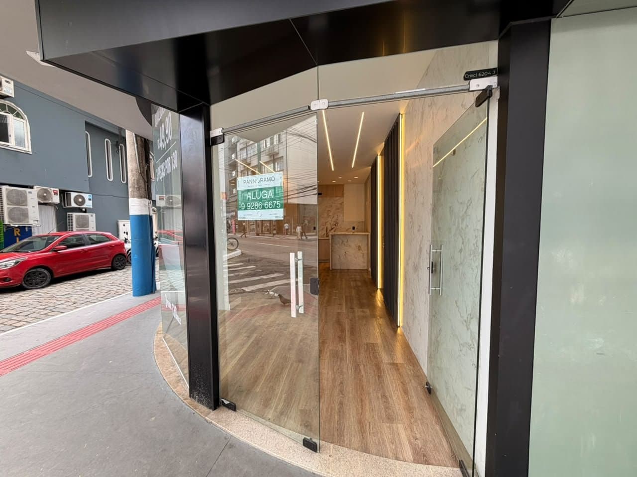 Sala Comercial 35 m² em Bal. Camboriú