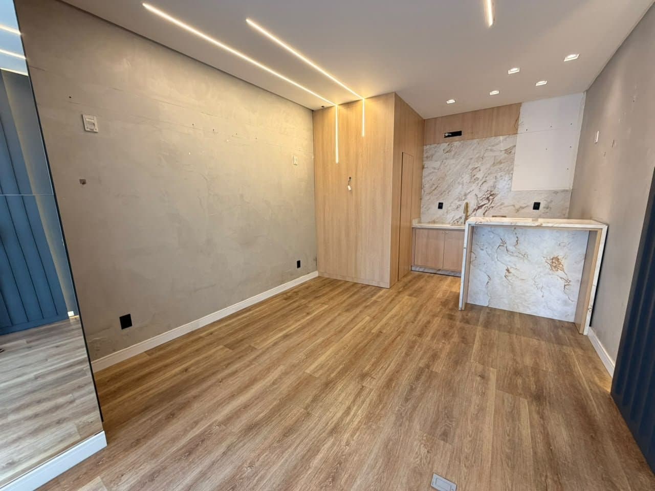 Sala Comercial 35 m² em Bal. Camboriú
