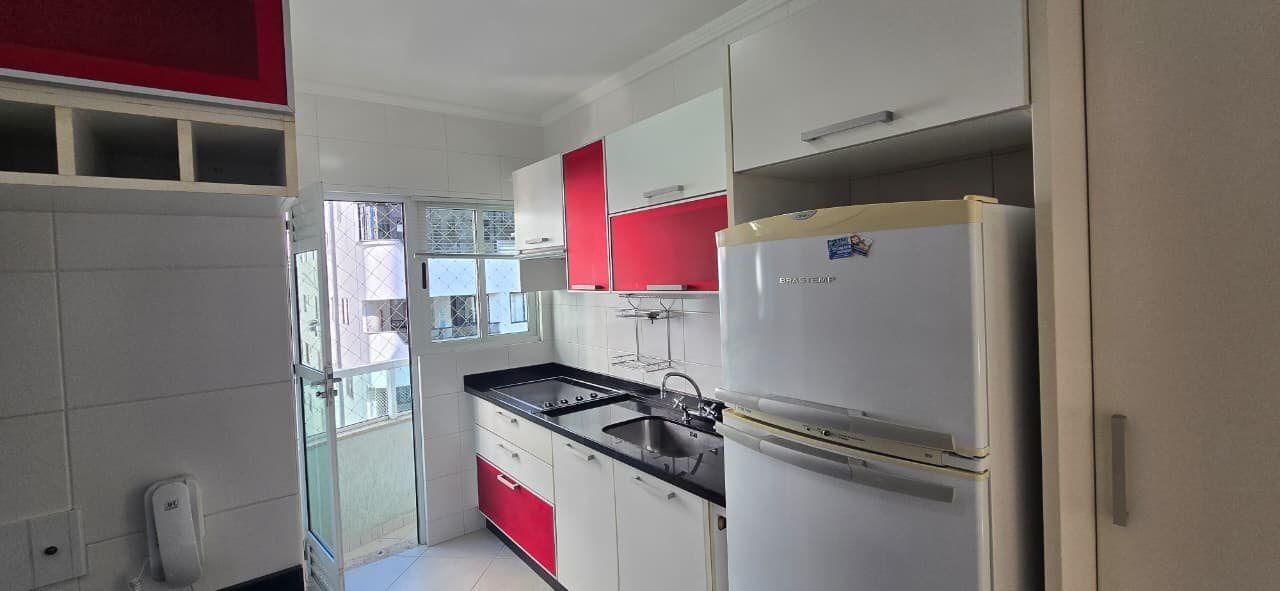 Apartamento de 2 quartos com 1 suíte e 80 m² em Bal. Camboriú