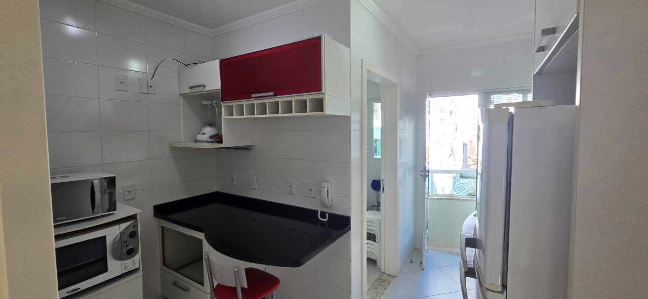 Apartamento de 2 quartos com 1 suíte e 80 m² em Bal. Camboriú