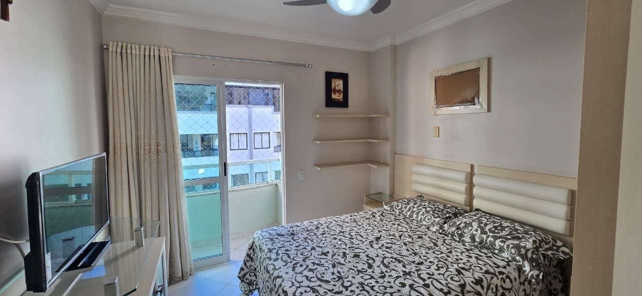 Apartamento de 2 quartos com 1 suíte e 80 m² em Bal. Camboriú