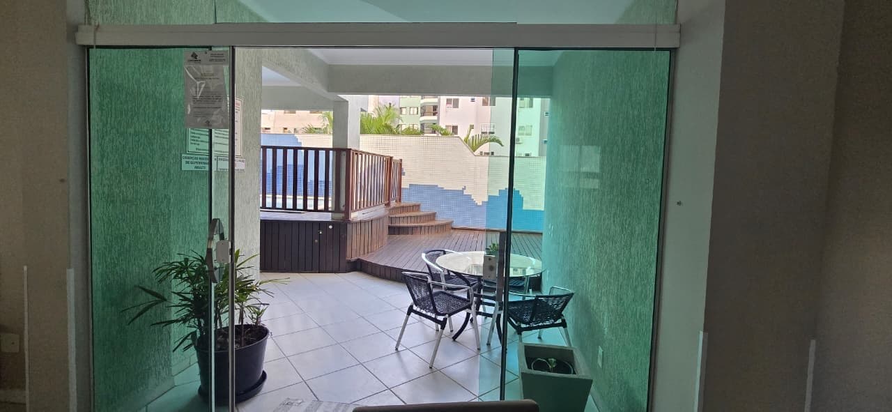 Apartamento de 2 quartos com 1 suíte e 80 m² em Bal. Camboriú
