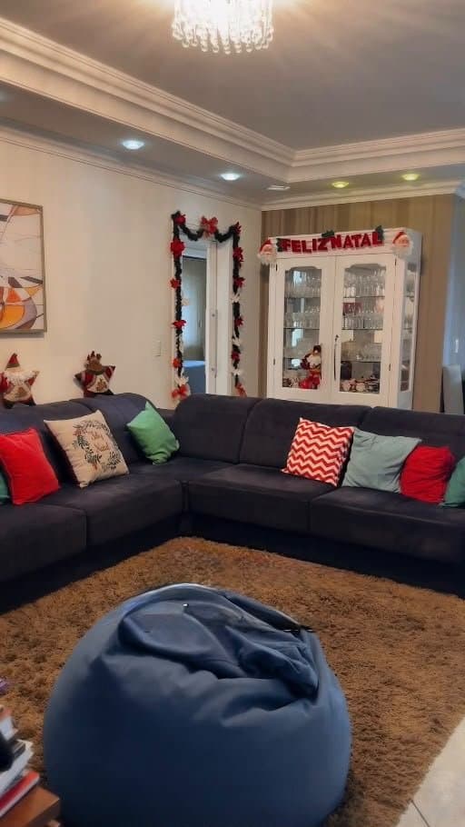 Apartamento de 3 quartos com 1 suíte e 190 m² em Bal. Camboriú
