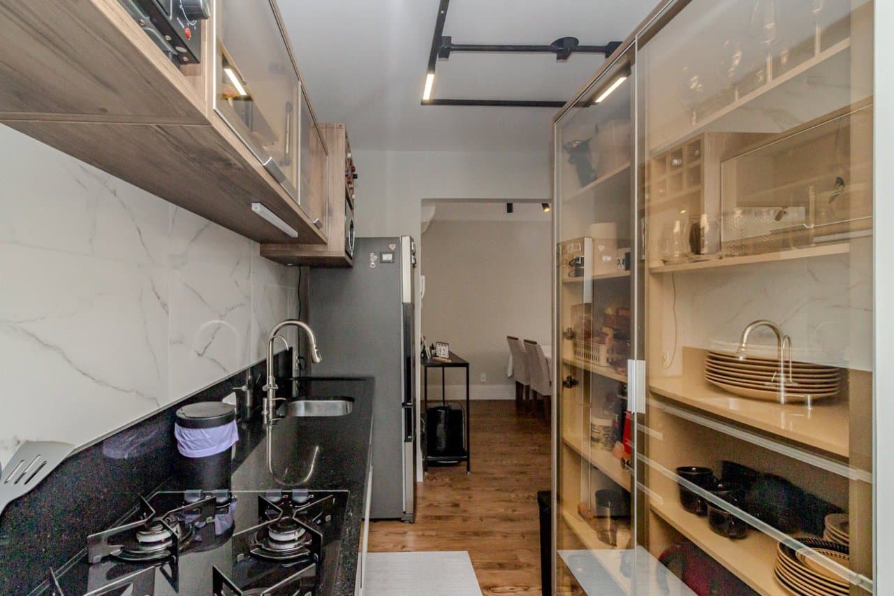 Apartamento de 2 quartos com 1 suíte e 81 m² em Bal. Camboriú