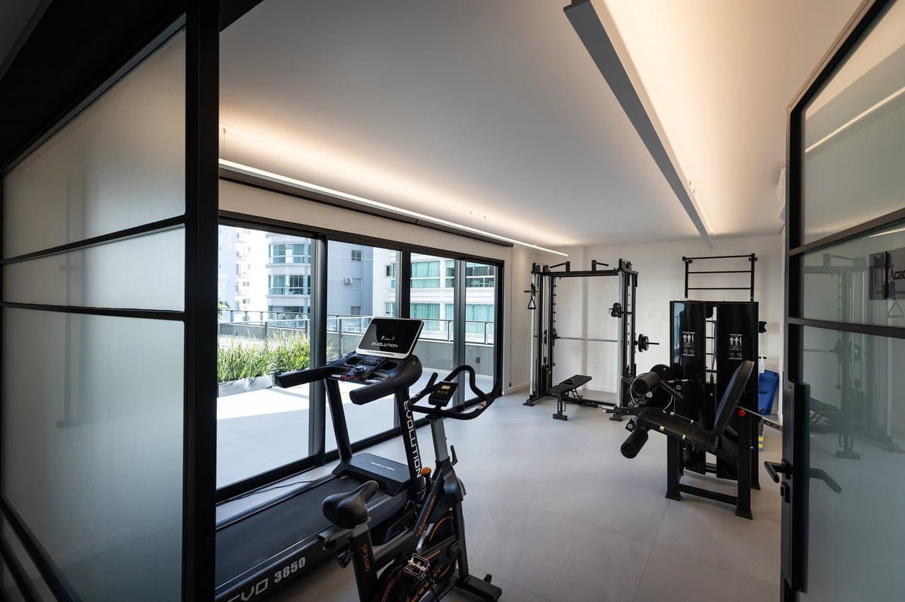 Apartamento de 2 quartos com 2 suítes e 136 m² em Bal. Camboriú