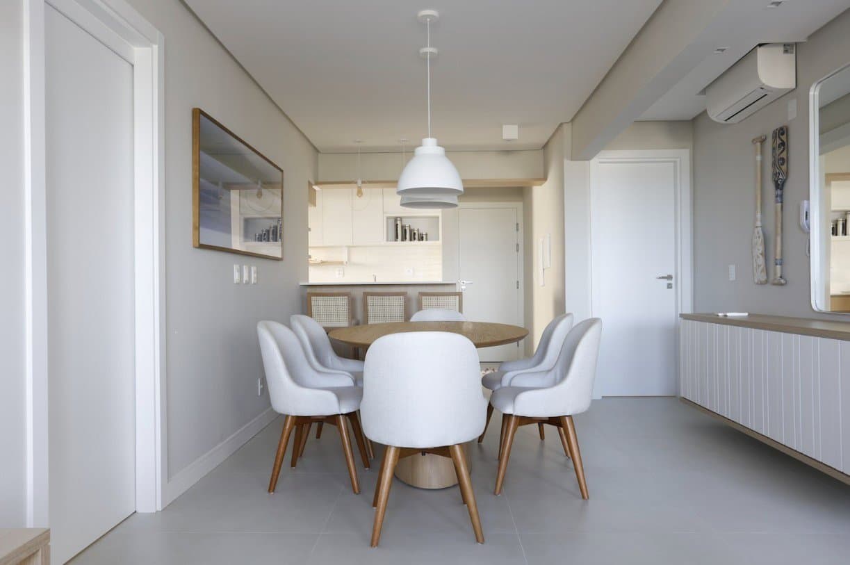 Apartamento de 3 quartos com 1 suíte e 145 m² em Bal. Camboriú