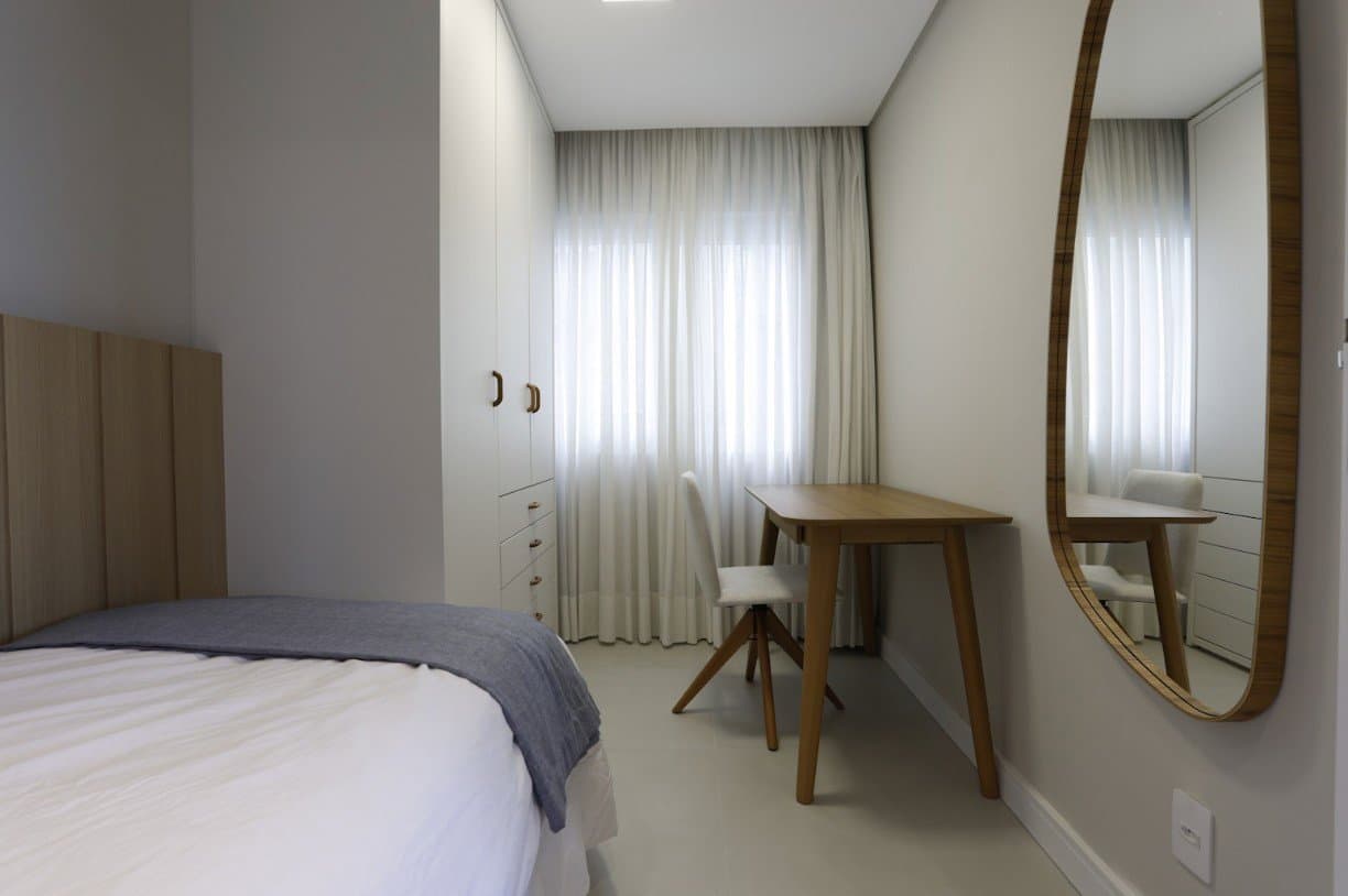 Apartamento de 3 quartos com 1 suíte e 145 m² em Bal. Camboriú