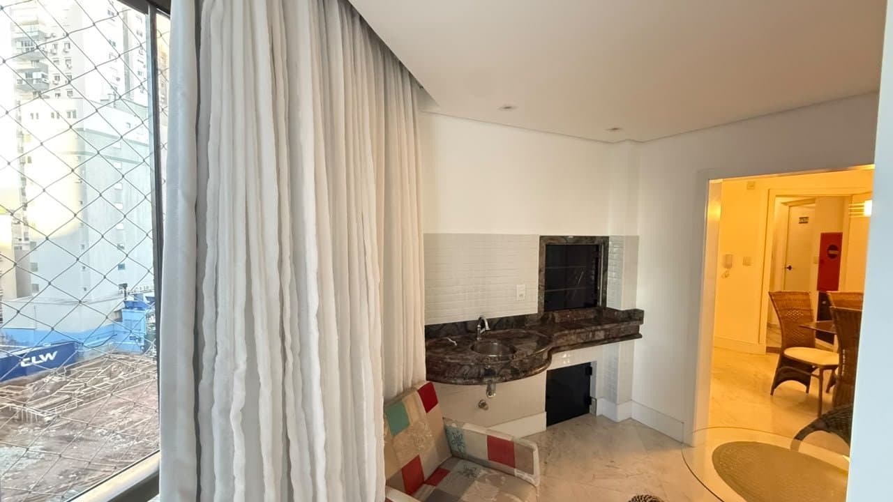 Apartamento de 2 quartos com 1 suíte e 83 m² em Bal. Camboriú