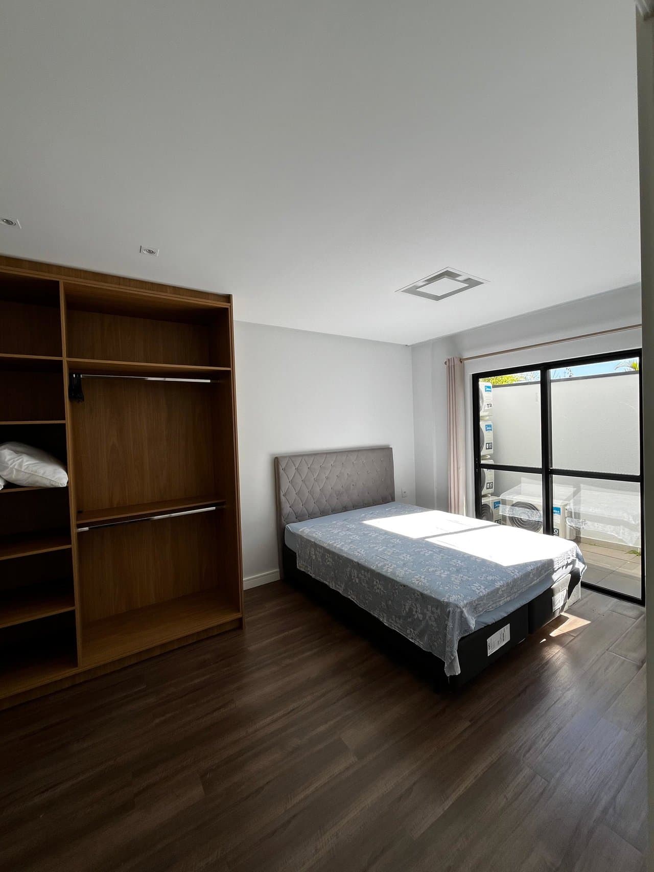 Apartamento de 3 quartos com 1 suíte e 130 m² em Bal. Camboriú