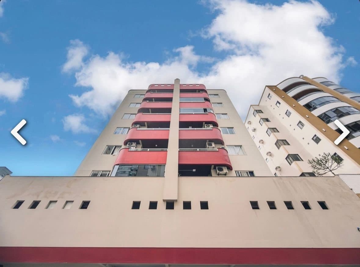 Differentiated de 2 quartos com 1 suíte e 131 m² em Bal. Camboriú