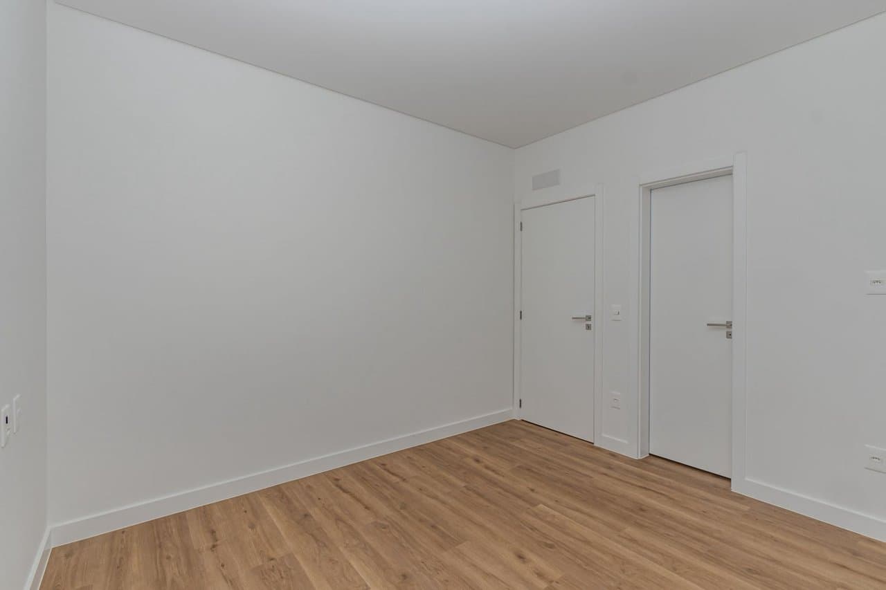 Apartamento de 4 quartos com 4 suítes e 149 m² em Bal. Camboriú