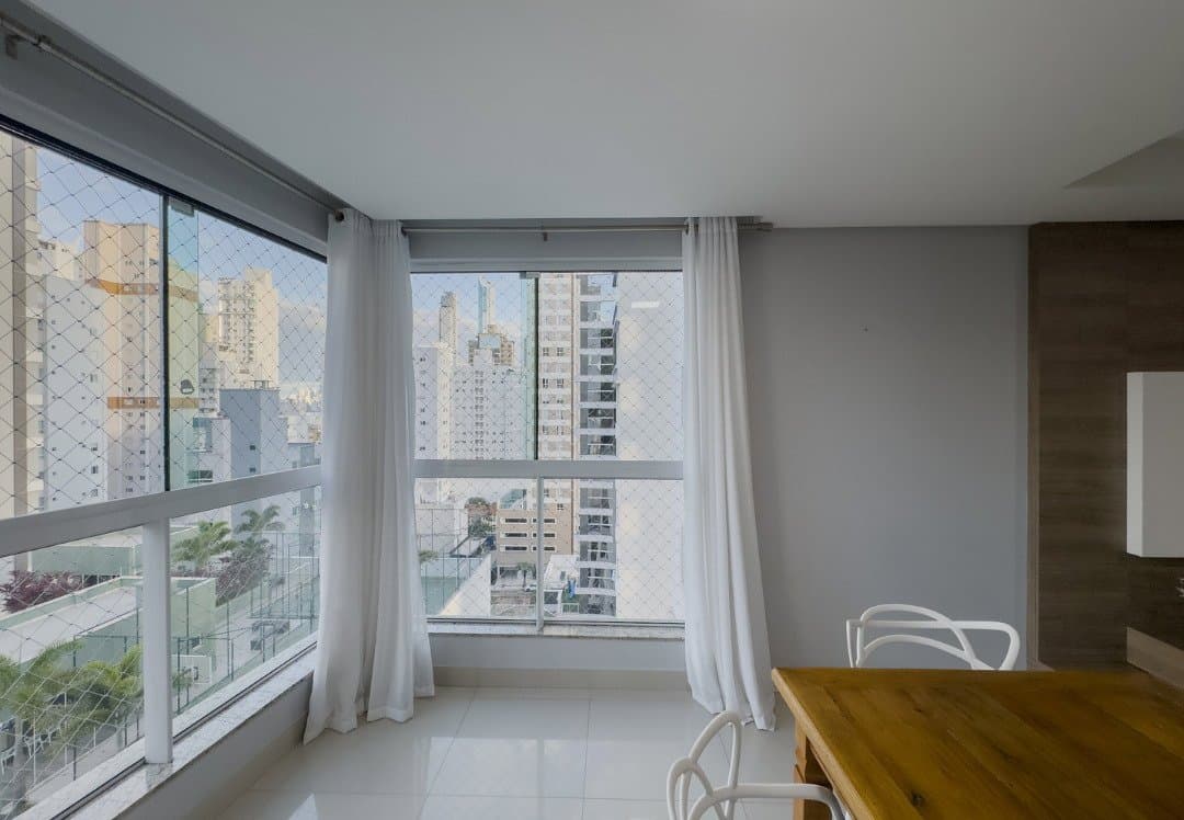 Apartamento de 4 quartos com 4 suítes e 134 m² em Bal. Camboriú