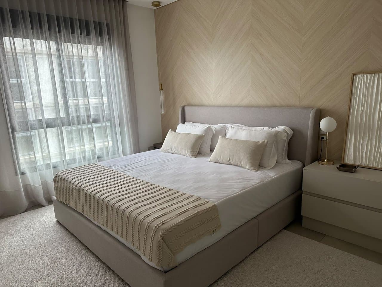 Apartamento de 3 quartos com 3 suítes e 130 m² em Bal. Camboriú