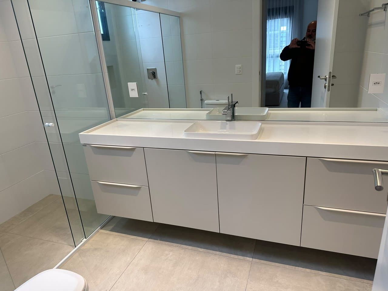 Apartamento de 3 quartos com 3 suítes e 130 m² em Bal. Camboriú