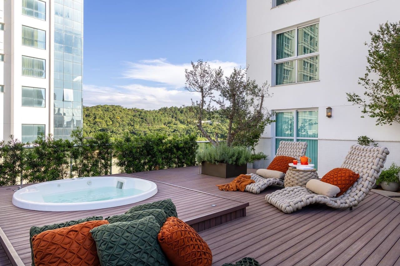 Differentiated de 3 quartos com 3 suítes e 297 m² em Bal. Camboriú