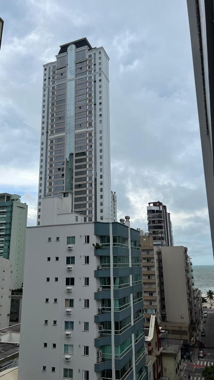 Apartamento de 3 quartos com 1 suíte e 117 m² em Bal. Camboriú