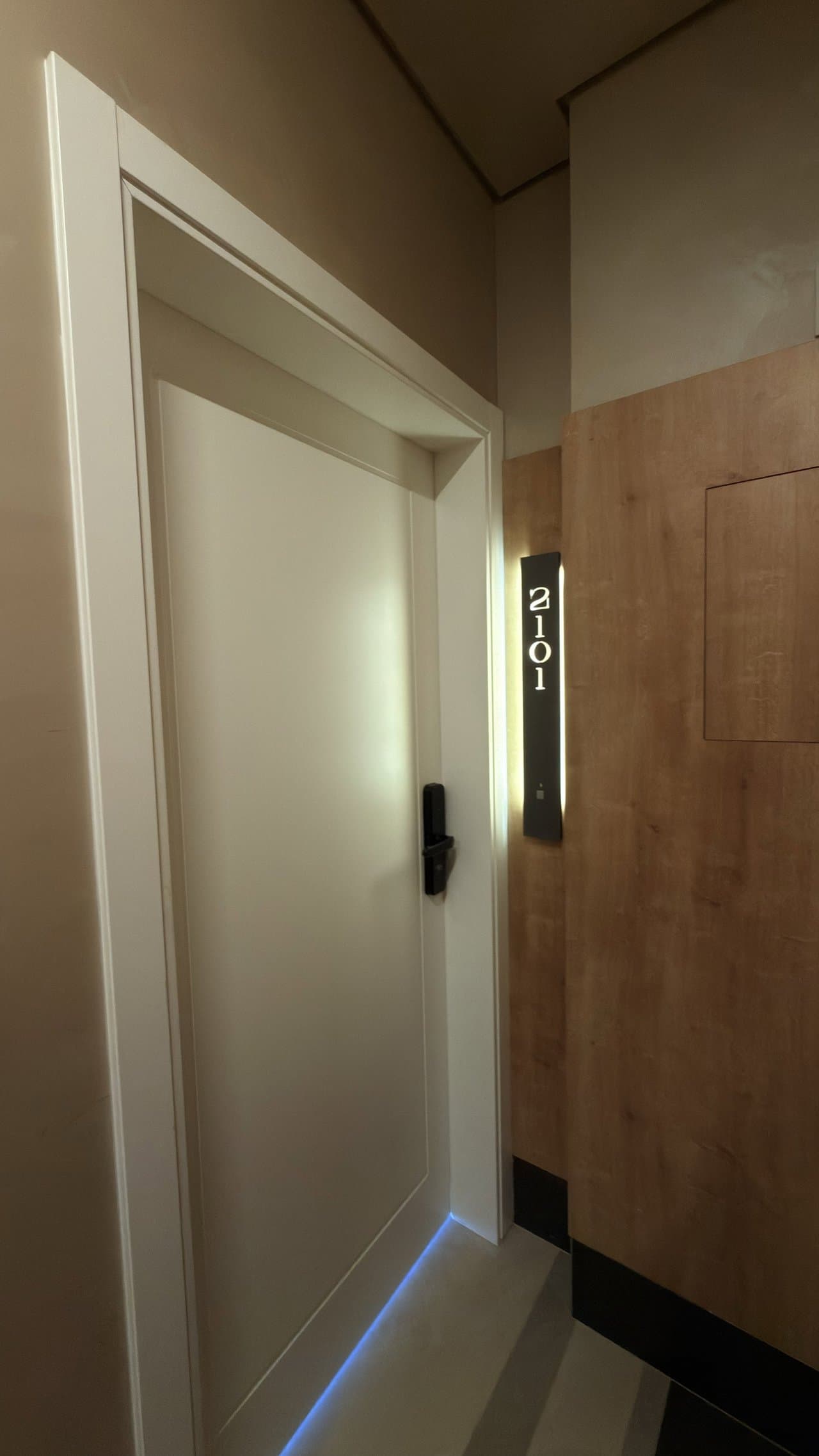 Apartamento de 4 quartos com 4 suítes e 146 m² em Bal. Camboriú