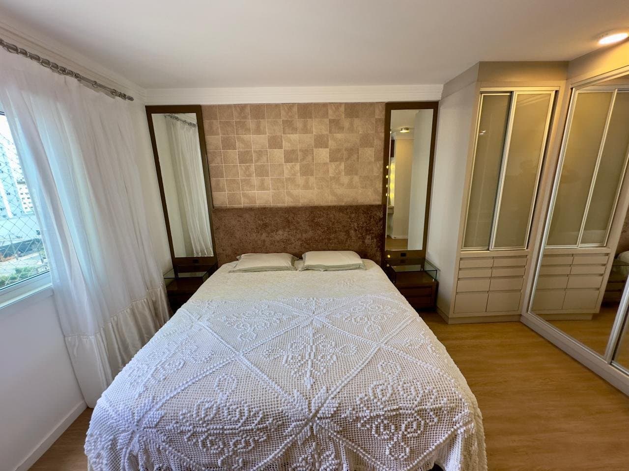 Apartamento de 3 quartos com 1 suíte e 124 m² em Bal. Camboriú