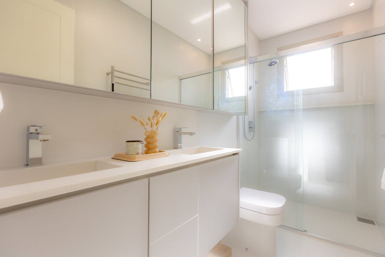 Apartamento de 4 quartos com 4 suítes e 160 m² em Bal. Camboriú