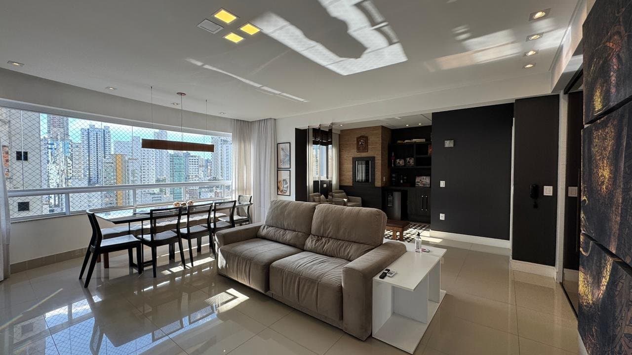 Apartamento de 3 quartos com 3 suítes e 124 m² em Bal. Camboriú