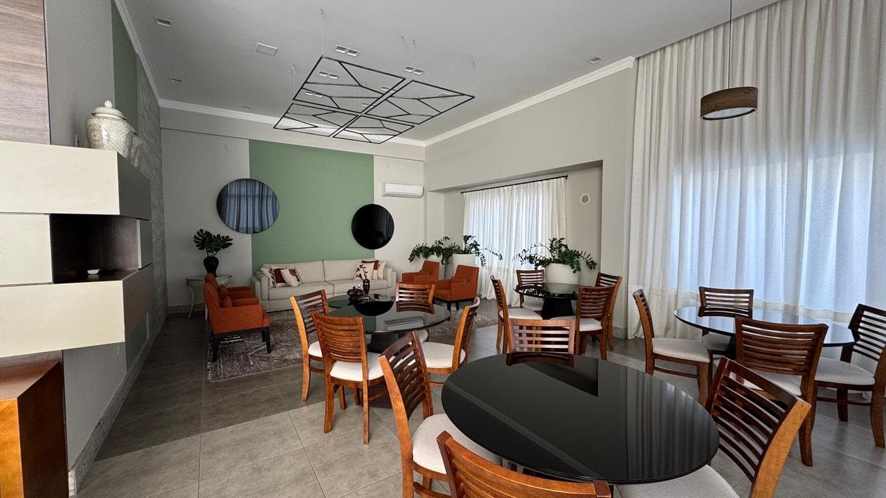 Apartamento de 3 quartos com 3 suítes e 124 m² em Bal. Camboriú