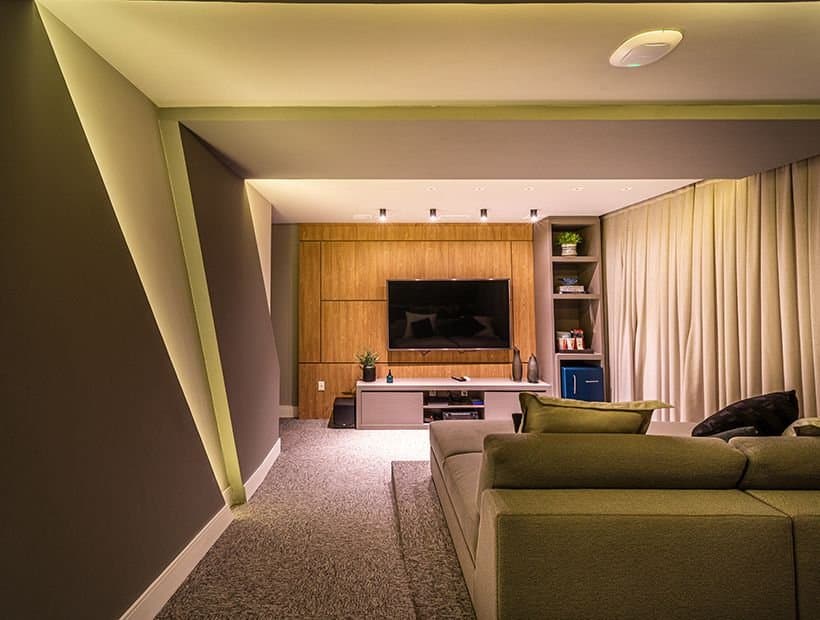 Apartamento de 4 quartos com 2 suítes e 161 m² em Bal. Camboriú