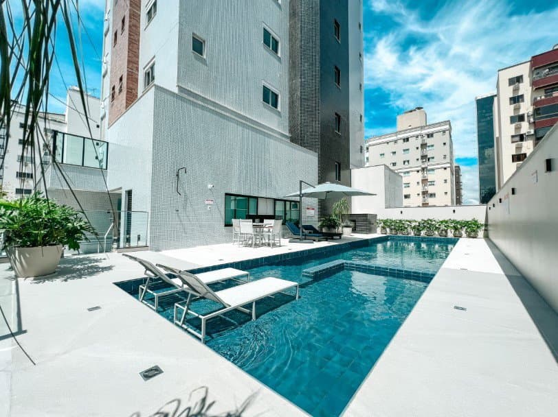 Apartamento de 3 quartos com 3 suítes e 117 m² em Bal. Camboriú