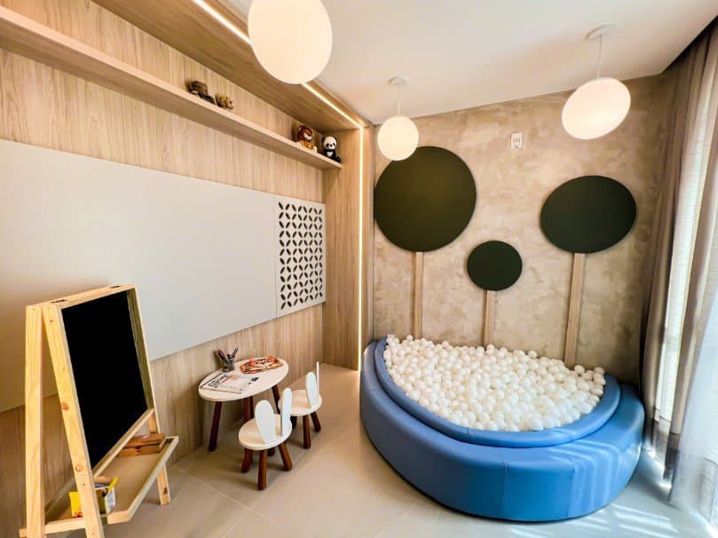 Apartamento de 3 quartos com 3 suítes e 117 m² em Bal. Camboriú