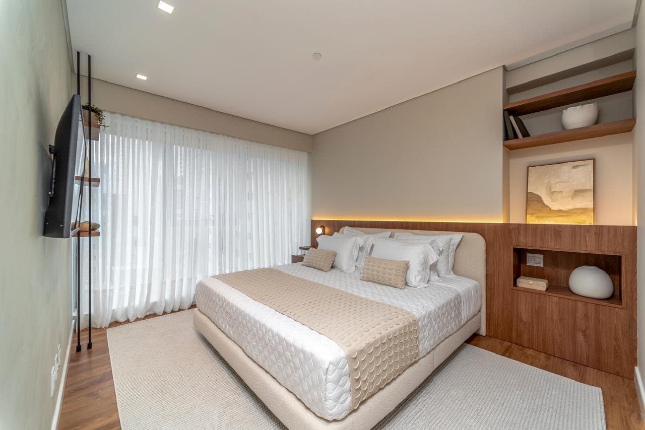 Apartamento de 4 quartos com 4 suítes e 171 m² em Bal. Camboriú