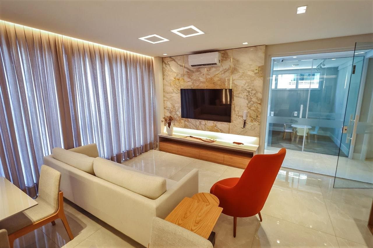 Apartamento de 3 quartos com 3 suítes e 118 m² em Bal. Camboriú
