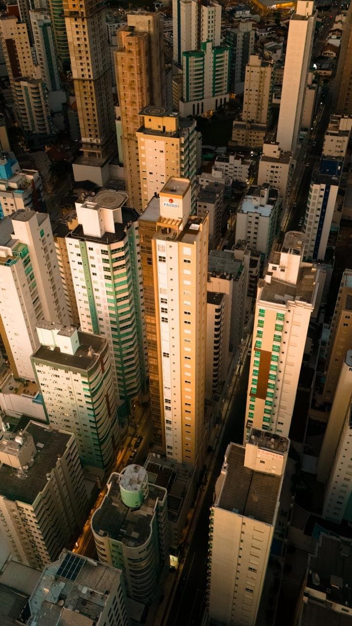 Apartamento de 3 quartos com 3 suítes e 118 m² em Bal. Camboriú
