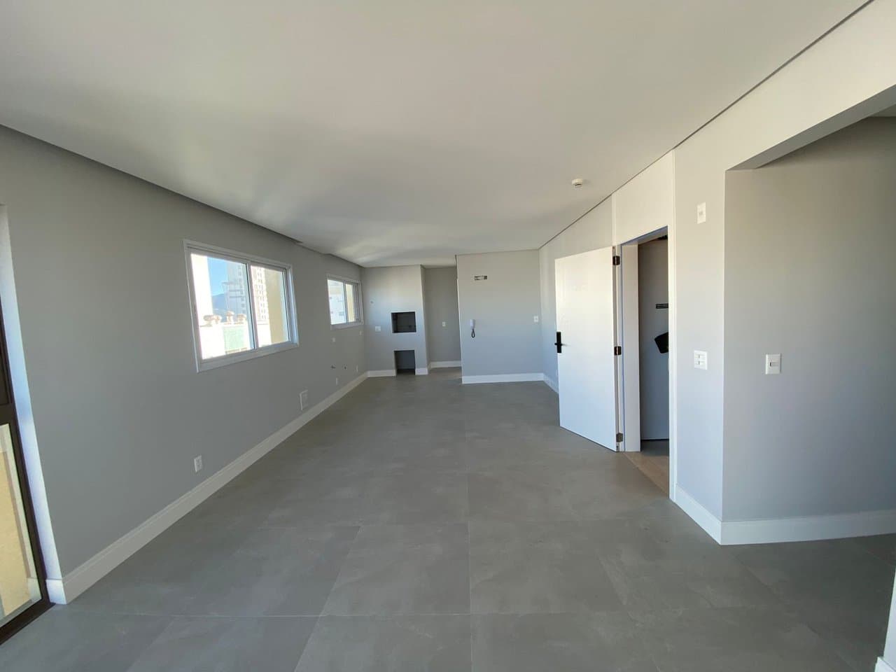 Apartamento de 3 quartos com 3 suítes e 118 m² em Bal. Camboriú