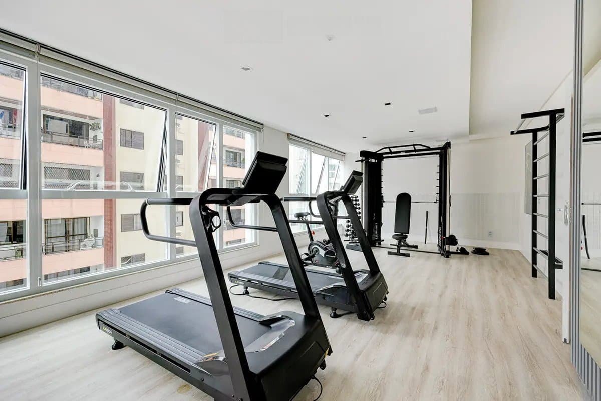 Apartamento de 4 quartos com 4 suítes e 142 m² em Bal. Camboriú