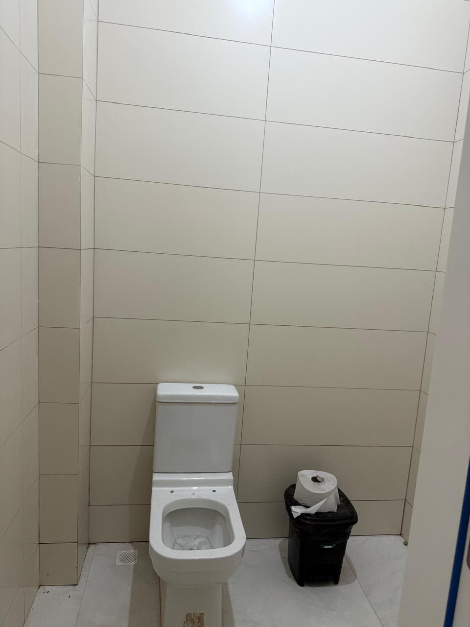 Sala Comercial 90 m² em Bal. Camboriú