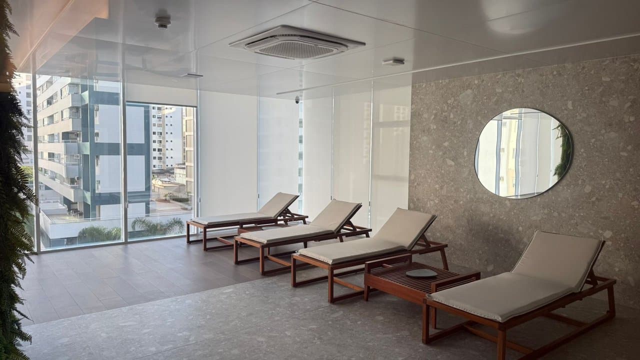 Apartamento de 3 quartos com 3 suítes e 126 m² em Bal. Camboriú