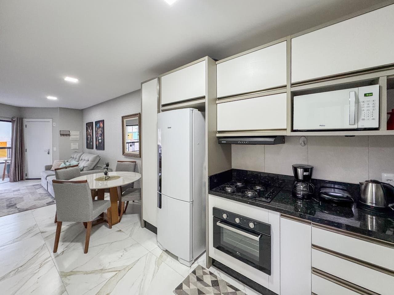 Apartamento de 2 quartos com 1 suíte e 70 m² em Bal. Camboriú