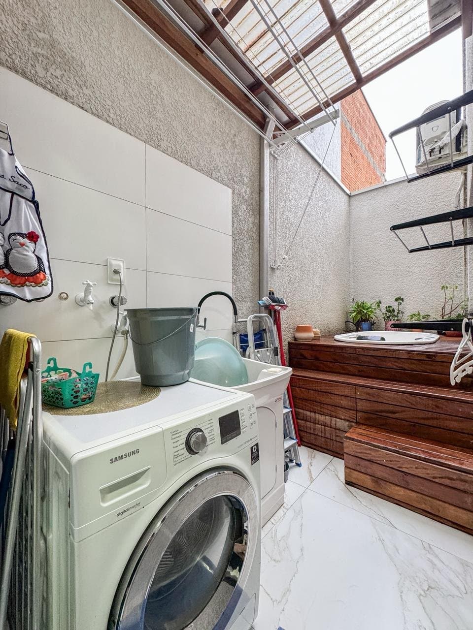 Apartamento de 2 quartos com 1 suíte e 70 m² em Bal. Camboriú