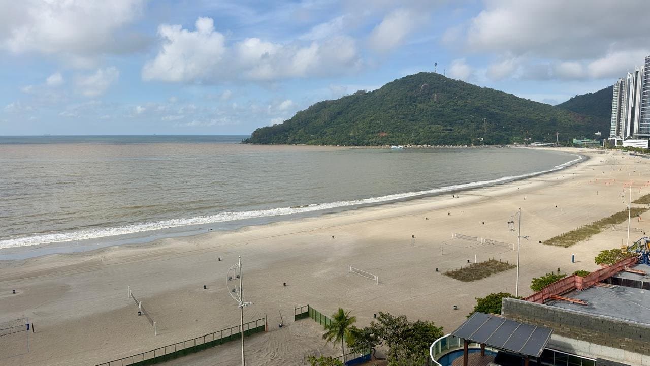 Apartamento de 3 quartos com 3 suítes e 148 m² em Bal. Camboriú