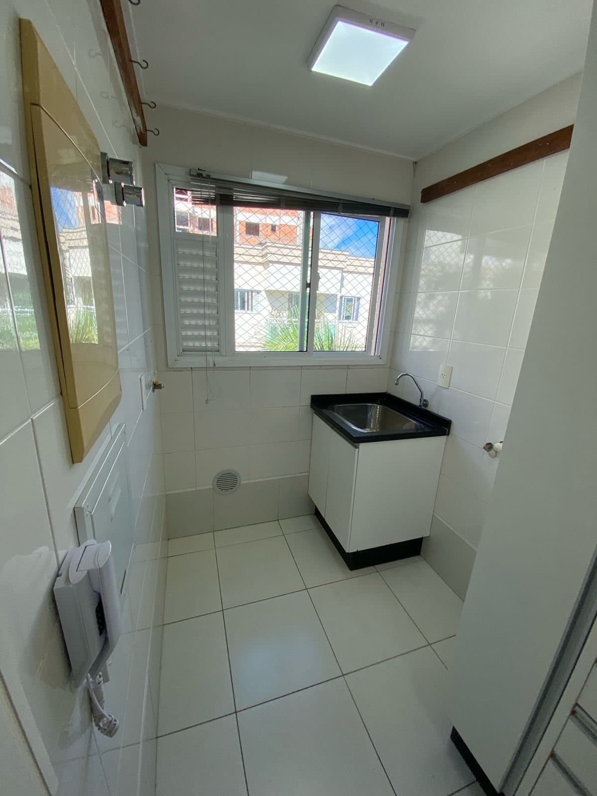 Apartamento de 1 quarto com 1 suíte e 63 m² em Bal. Camboriú
