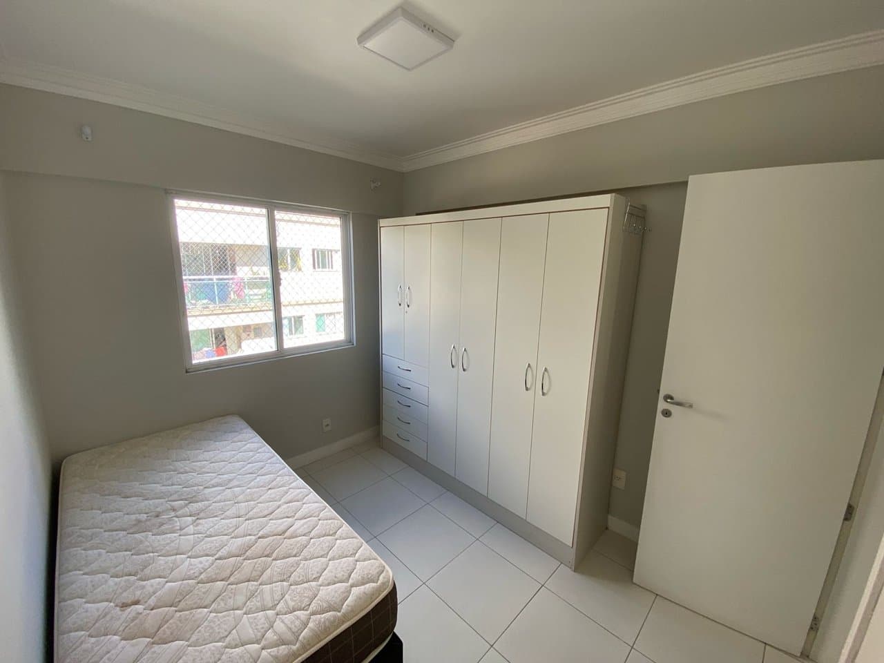 Apartamento de 1 quarto com 1 suíte e 63 m² em Bal. Camboriú