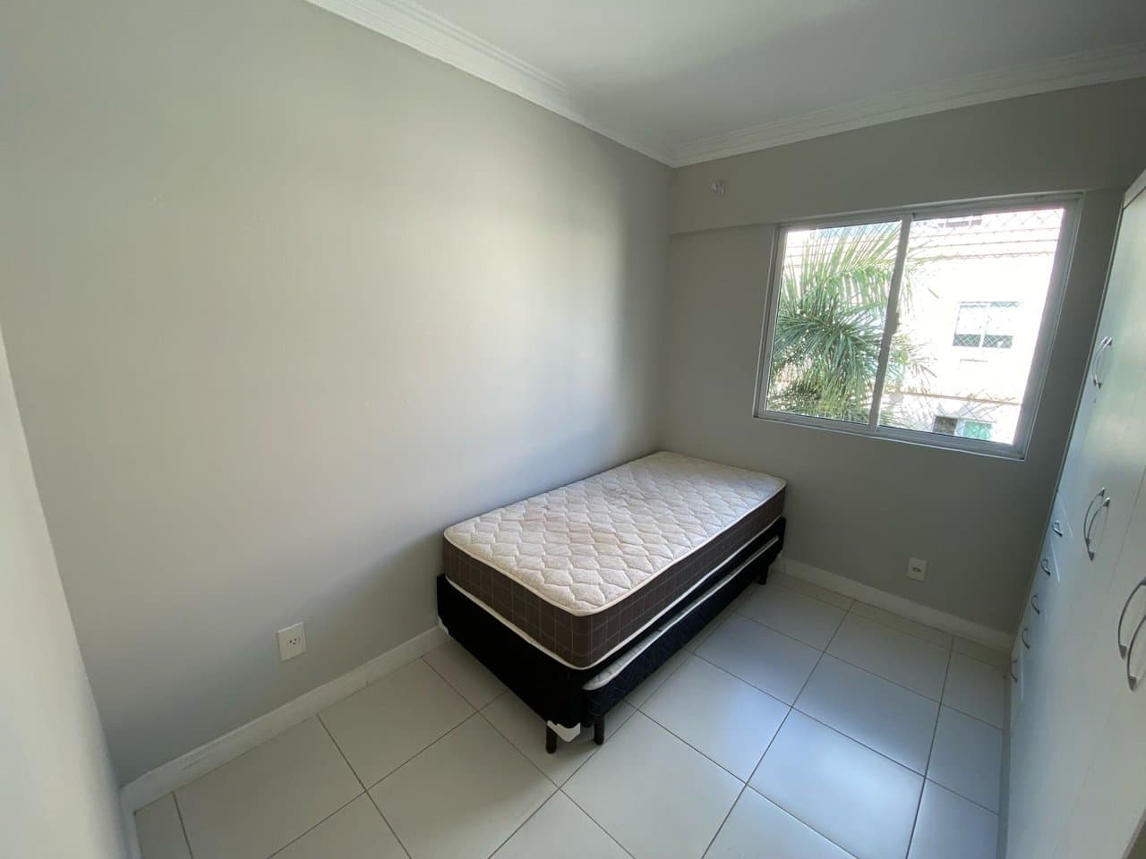 Apartamento de 1 quarto com 1 suíte e 63 m² em Bal. Camboriú