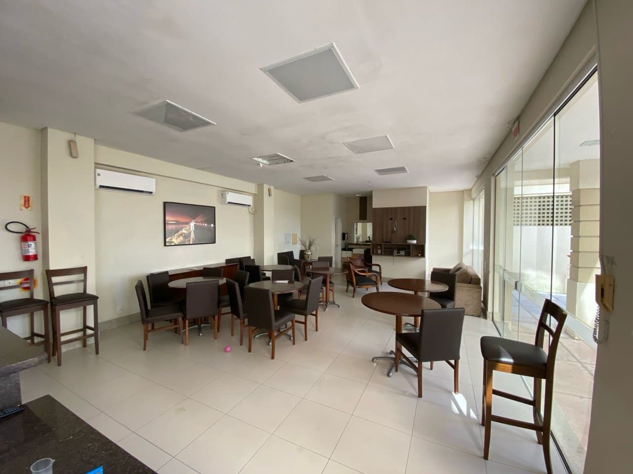 Apartamento de 1 quarto com 1 suíte e 63 m² em Bal. Camboriú