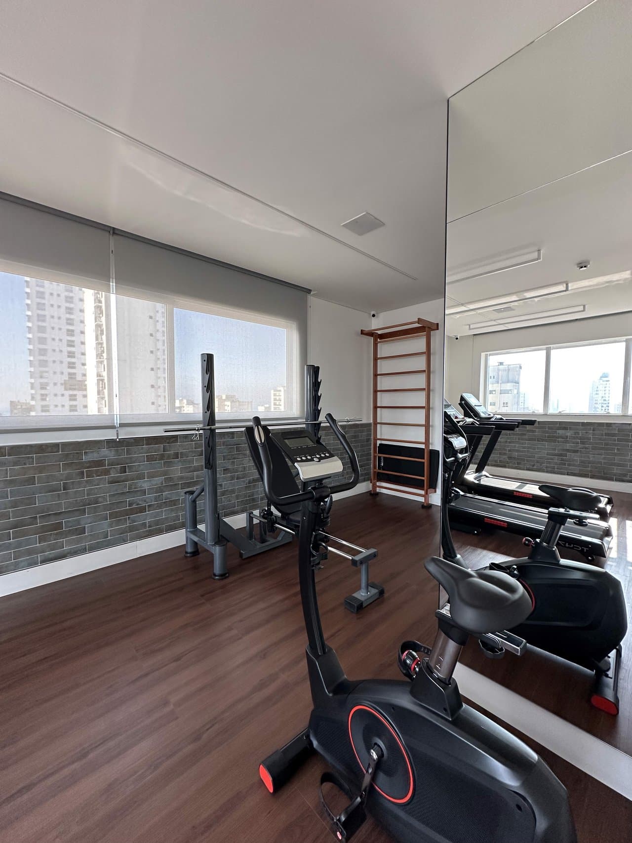 Apartamento de 3 quartos com 3 suítes e 125 m² em Bal. Camboriú